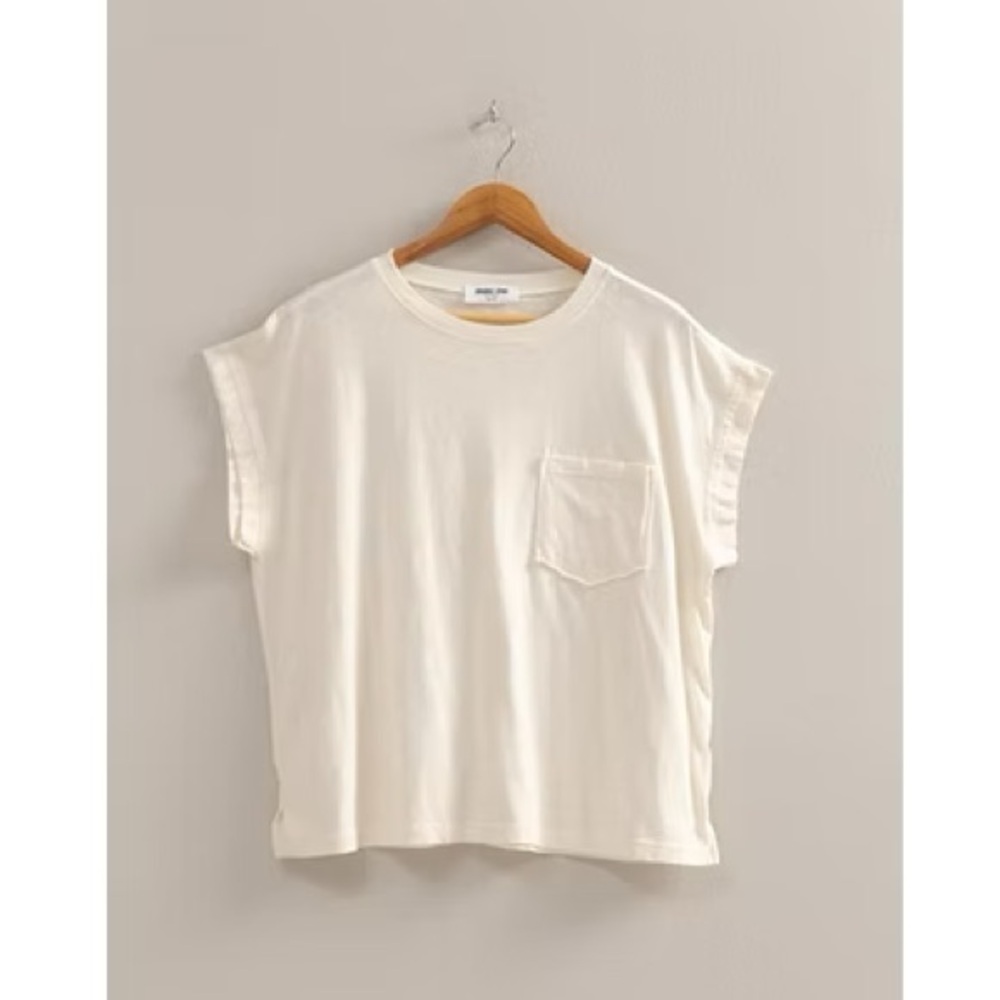 1 Left!! ✨Boxy Washed Tee